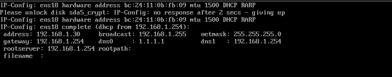Machine démarrée, Dropbear aussi, et un prompt